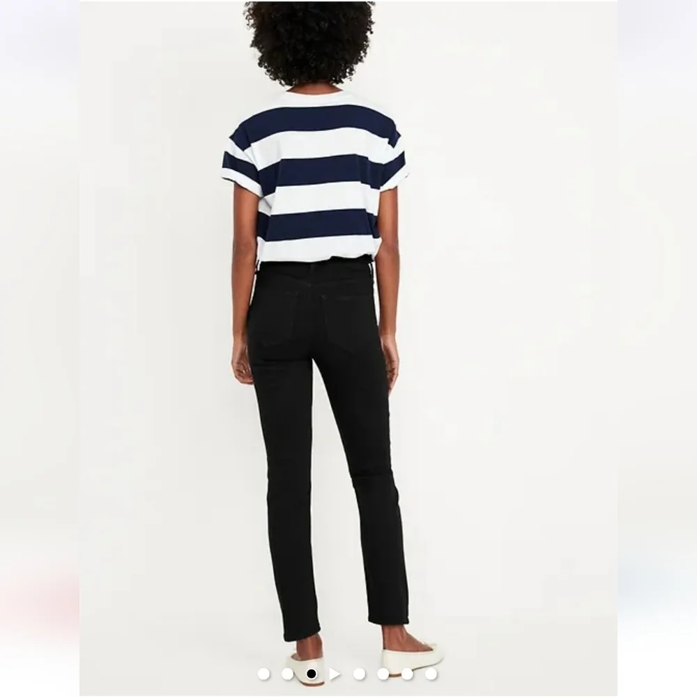 Old Navy Wow High Rise Straight Ankle Jeans NWT